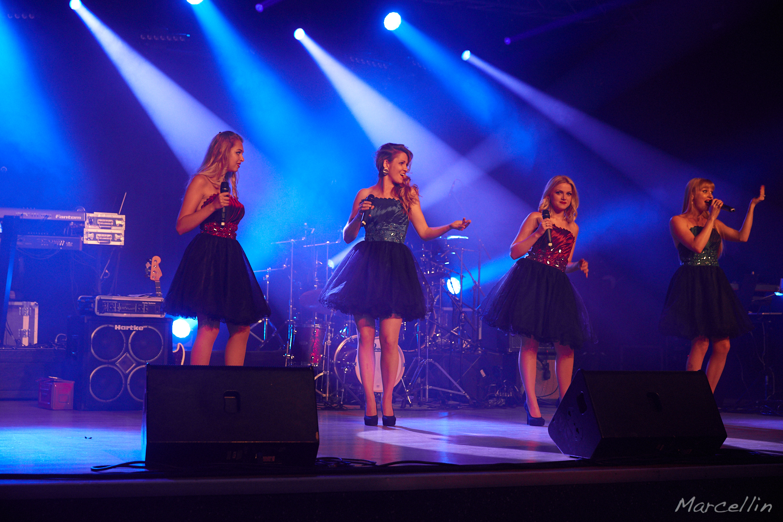 Les Filles Font Leur Show